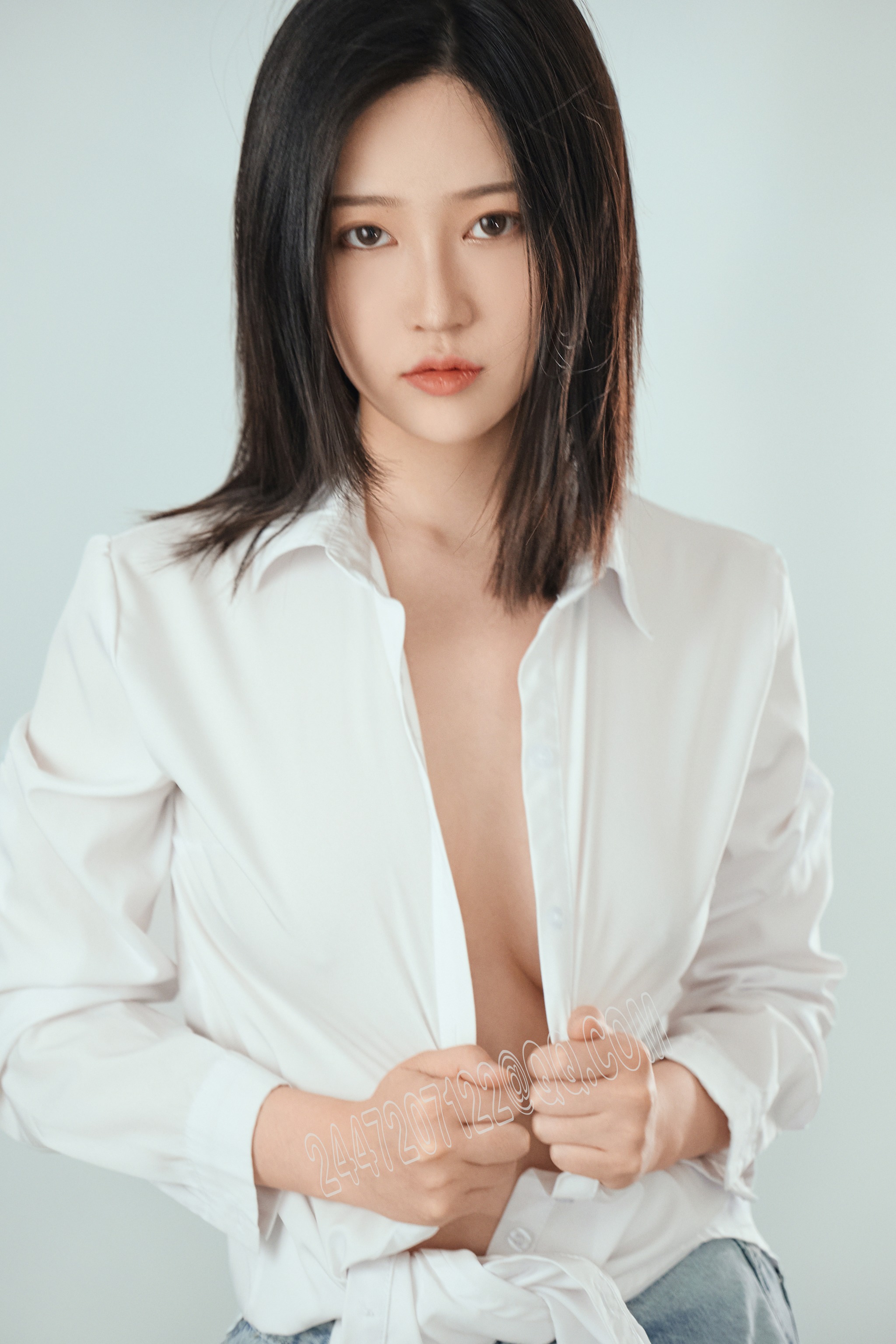图片[1]-年年nnian – NO.050 杂志1[26P]-XikXak